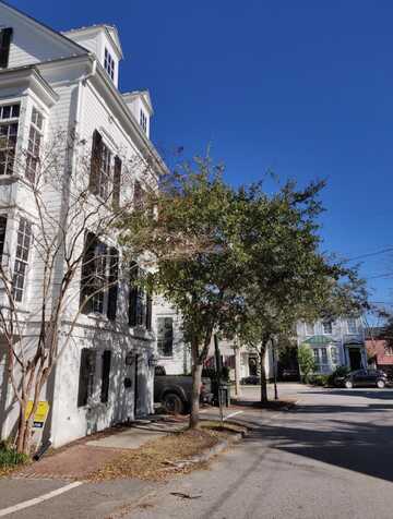 4 Marion Street, Charleston, SC 29403