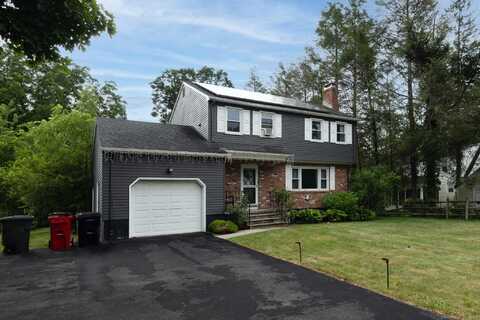 152 Fiesta Heights, Meriden, CT 06451