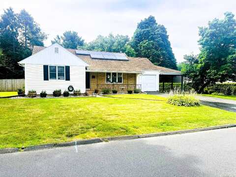 78 French Street, Bristol, CT 06010