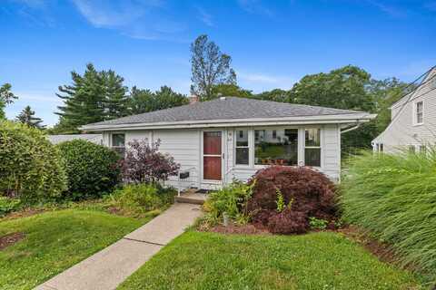 52 Hewey Street, Waterbury, CT 06708