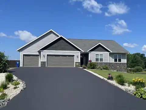 2373 NEWCASTLE DRIVE, Kronenwetter, WI 54455