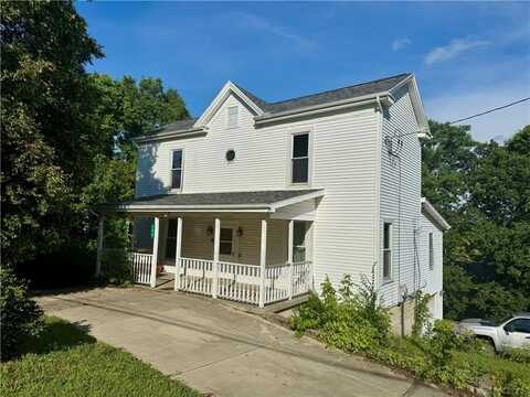 196 S 3rd Street, Waynesville, OH 45068