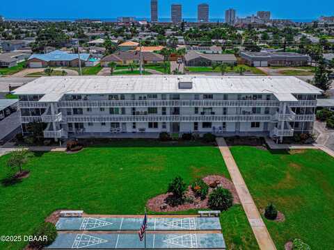 3013 N Halifax Avenue, Daytona Beach, FL 32118