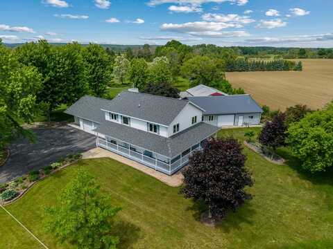 1895 County Hwy DK, Sturgeon Bay, WI 54235