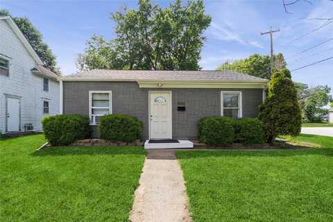 4146 5th Avenue, Des Moines, IA 50313