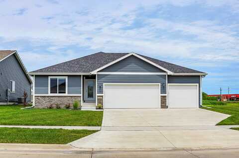 1004 Westridge Street SW, Bondurant, IA 50035