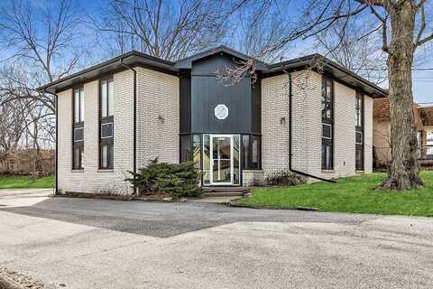 2313 Rocklyn Drive, Urbandale, IA 50322