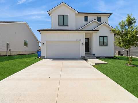 1503 E Franklin Avenue, Indianola, IA 50125