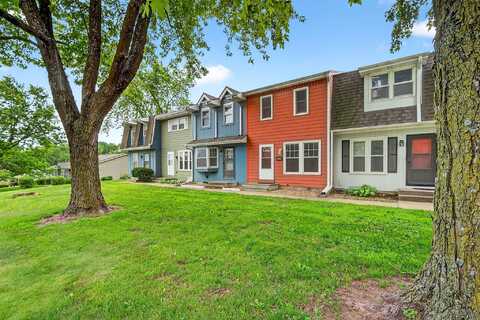 4047 E University Avenue, Des Moines, IA 50317