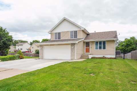 2907 E 43rd Street, Des Moines, IA 50317