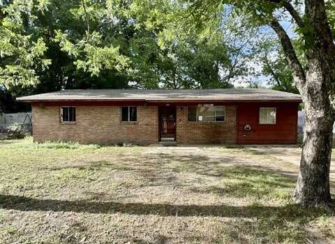 560 Purl Adams Avenue, Crestview, FL 32539
