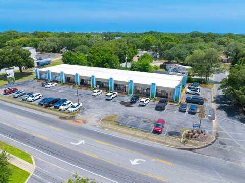 24 Hollywood Boulevard, Fort Walton Beach, FL 32548