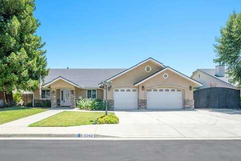 2142 Austin Avenue, Clovis, CA 93611