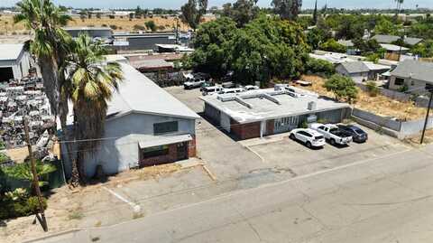 4637 Turner Avenue E, Fresno, CA 93702