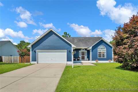 208 Fallingleaf Drive, Raeford, NC 28376