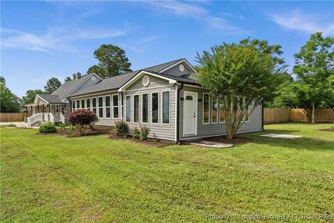 705 Bullard St., Roseboro, NC 28382