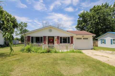 104 S West Ave, Willard, OH 44890