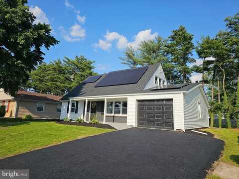 53 GOODWIN LANE, WILLINGBORO, NJ 08046
