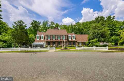 720 MAEGUS, WEST DEPTFORD, NJ 08096