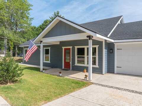 1303 Hoover WY, Alma, AR 72921