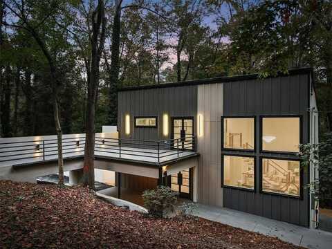 1153 Dawn View Lane NE, Atlanta, GA 30327
