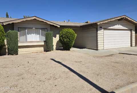 45650 Fig Avenue, Lancaster, CA 93534