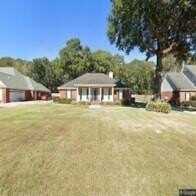10380 Hunters Ridge Drive N, Mobile, AL 36695