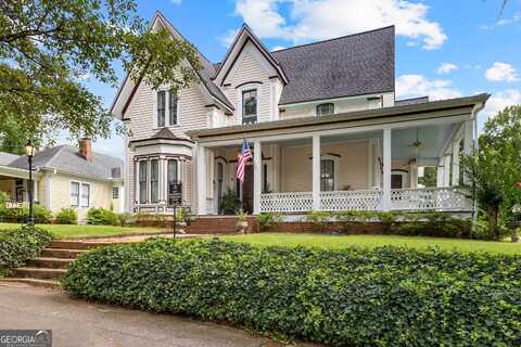 42 W Washington, Newnan, GA 30263