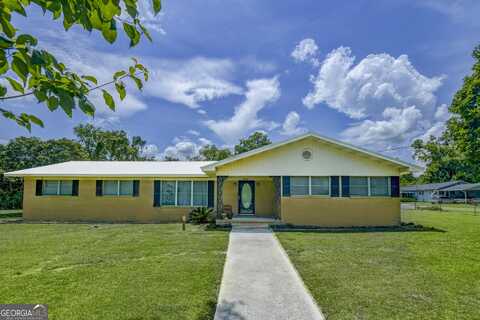 706 Jenkins, Blackshear, GA 31516