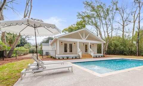 301 Kelsall Ave, Saint Simons Island, GA 31522