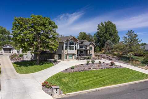 717 Pacific Drive, Grand Junction, CO 81506