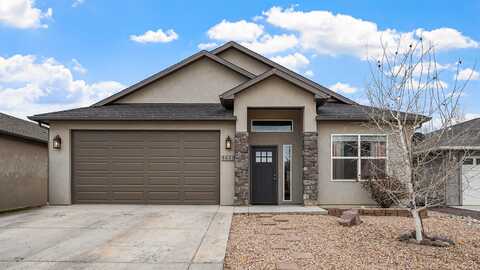 3031 Red Pear Drive, Grand Junction, CO 81504