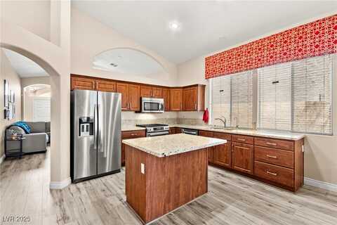 9733 Northern Dancer Drive, Las Vegas, NV 89117
