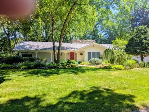 202 Jackpine Drive, Pottawattamie Park, IN 46360