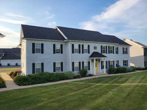 217 Prestwick Drive, Valparaiso, IN 46385