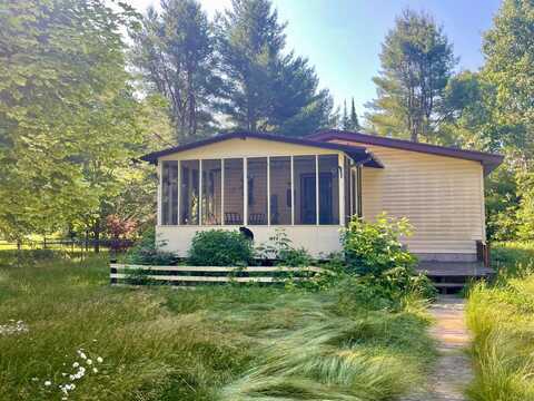 5787 SIMPSON RD, Winter, WI 54896