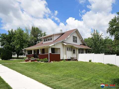 420 5th Street, Milford, NE 68405