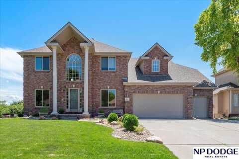 18617 Gertrude Street, Omaha, NE 68136