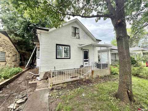 1633 Euclid Avenue, Lincoln, NE 68502