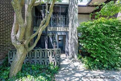 805 S Despelder Street, Grand Haven, MI 49417