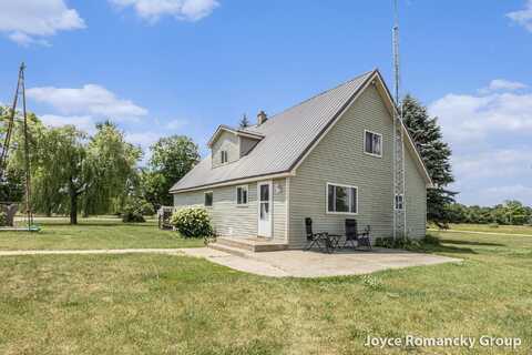 19966 23 Mile Road, Hersey, MI 49639