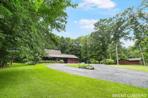 1956 M-40 Highway, Allegan, MI 49010
