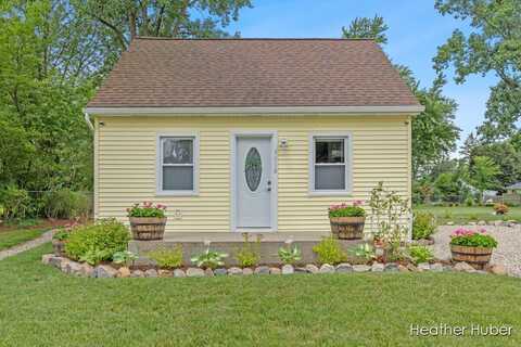 3018 Ingham Street, Lansing, MI 48911