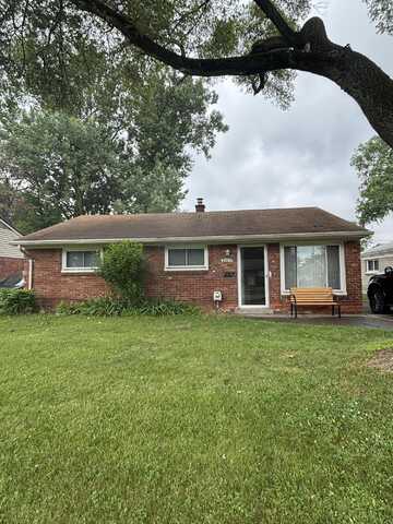 26013 Kathy Street, Roseville, MI 48066