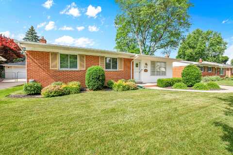 36738 Roycroft Street, Livonia, MI 48154