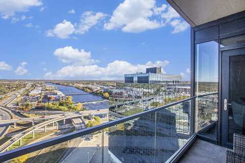 335 Bridge Street NW, Grand Rapids, MI 49504