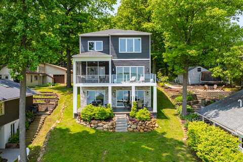 9383 Fraulin Drive, Richland, MI 49083