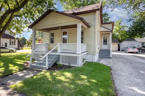 1406 Smith Street, Essexville, MI 48732