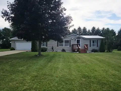 274 Pioneer Street, Mendon, MI 49072