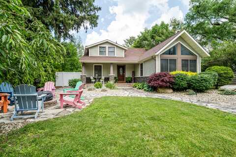 111 S Willard Street, New Buffalo, MI 49117